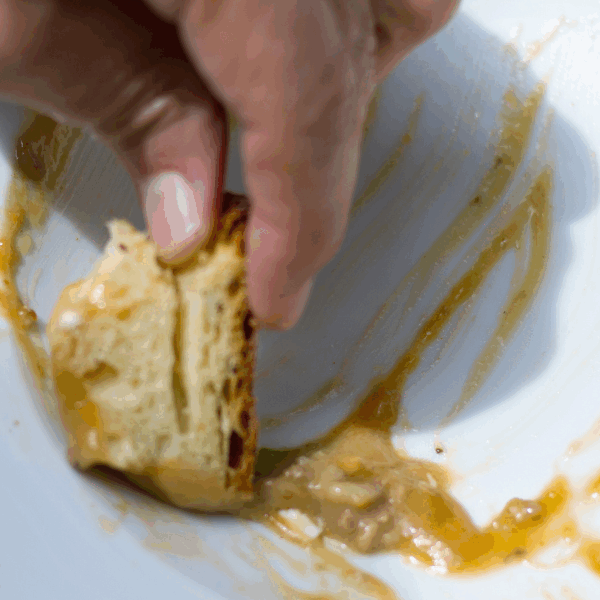 Fare La Scarpetta: 5 Possible Origins That You Should Know About